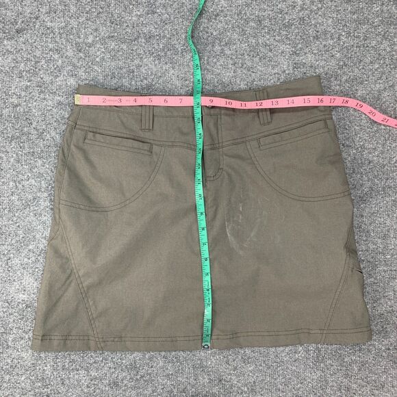Athleta Take A Hike Dipper Skort Womens 8 Khaki Pockets Inner Shorts *READ - Picture 6 of 13